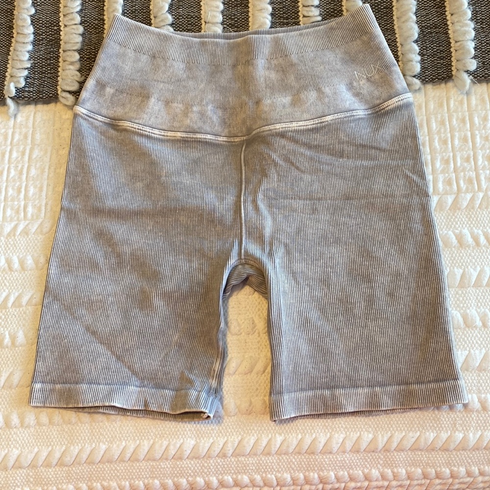 NUX Light Purple Spandex Shorts Size S